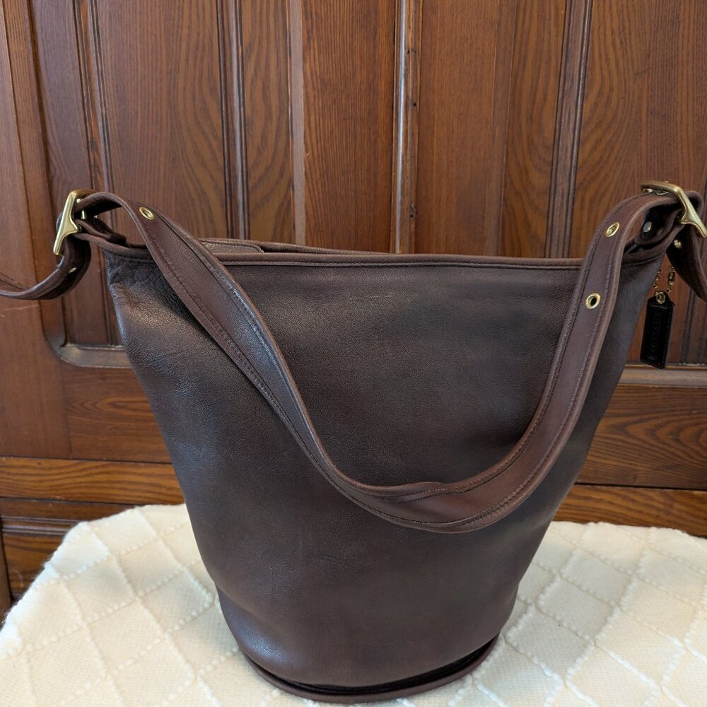 Coach Vintage Leather Bag 9085 Duffle Bucket Shoulder Purse